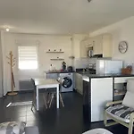 St Cyprien T2 3 Etoiles Lumineux A 200m De La Apartamento *