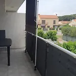 Apartamento St Cyprien T2 3 Etoiles Lumineux A 200m De La *
