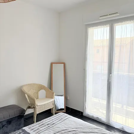 St Cyprien T2 3 Etoiles Lumineux A 200m De La Apartmán *